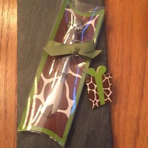 Decorative cheese or dip spreader